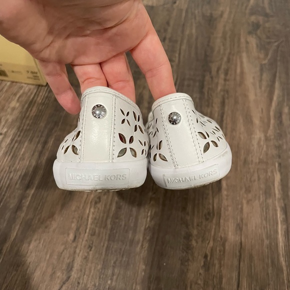 Women’s Michael Kors optic white sneakers in like new condition. - Picture 5 of 6